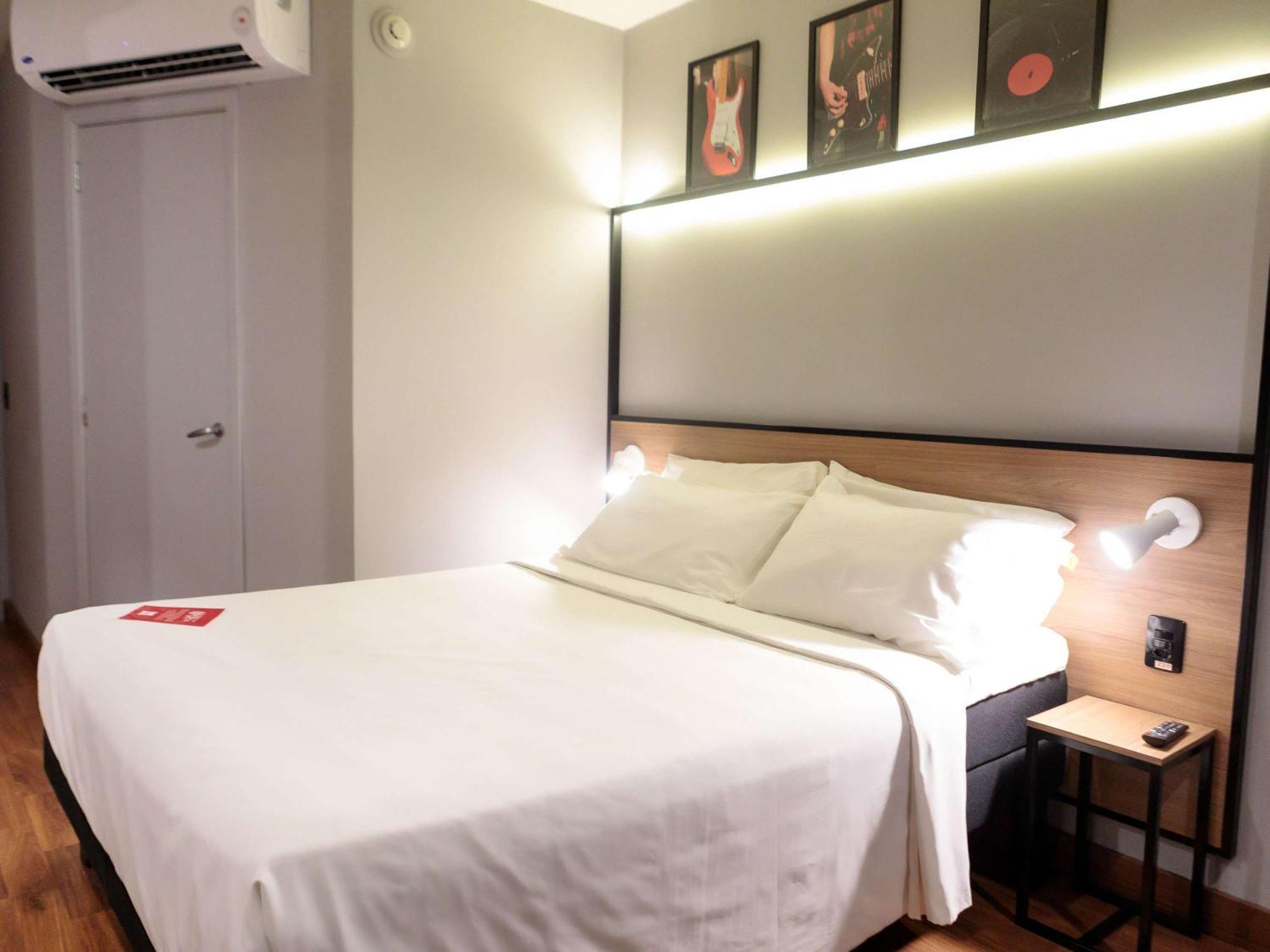 Hotel Ibis Belo Horizonte Savassi Exterior foto