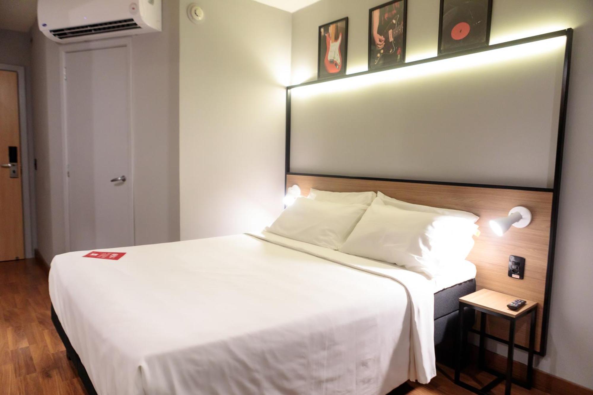 Hotel Ibis Belo Horizonte Savassi Exterior foto